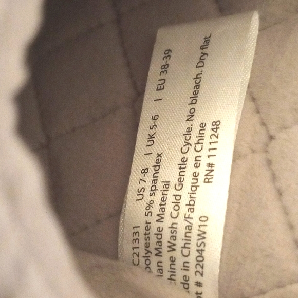 Barefoot Dreams Luxe Chic Slippers  New - Picture 8 of 8